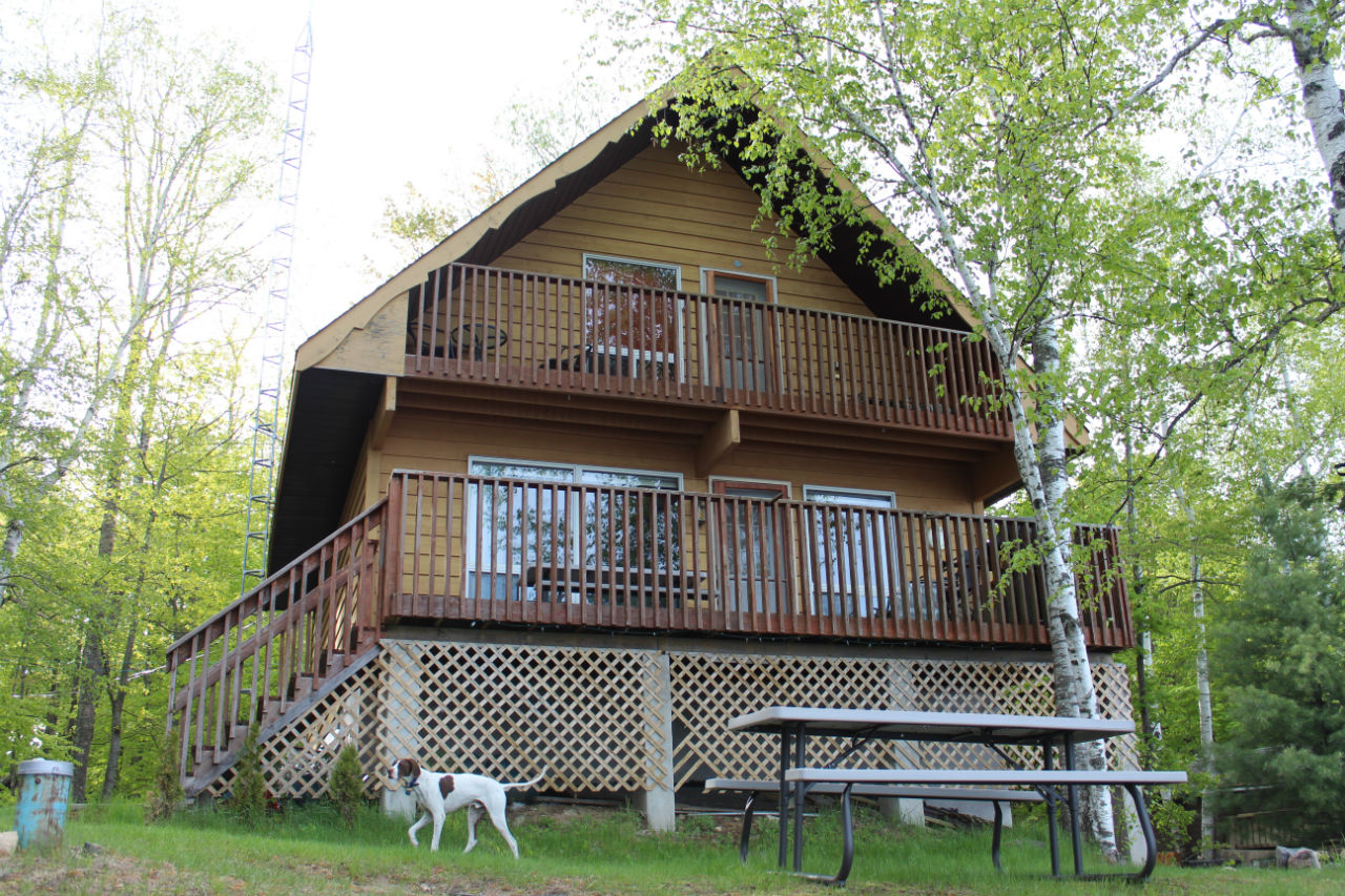 Lakeside Beach Haven On Cordova Lake Kawartha Cottage Vacations