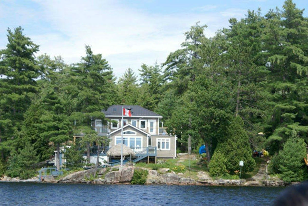Gold Lake Retreat Kawartha Cottage Vacations