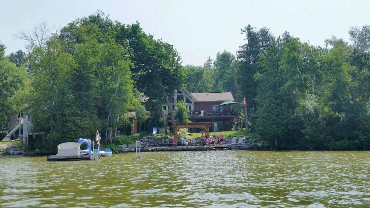 Anstruther Lake Hide Away Kawartha Cottage Vacations