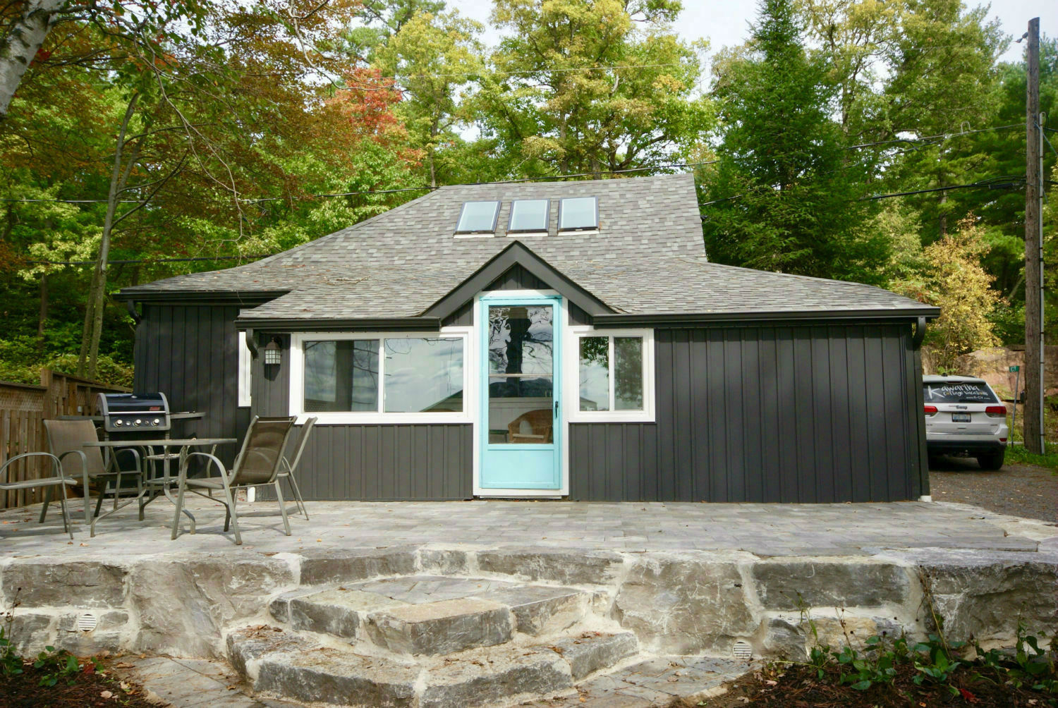 Stoney Lake Cheaper By The Dozen 2 Lake House / Stoney Lake Real Estate