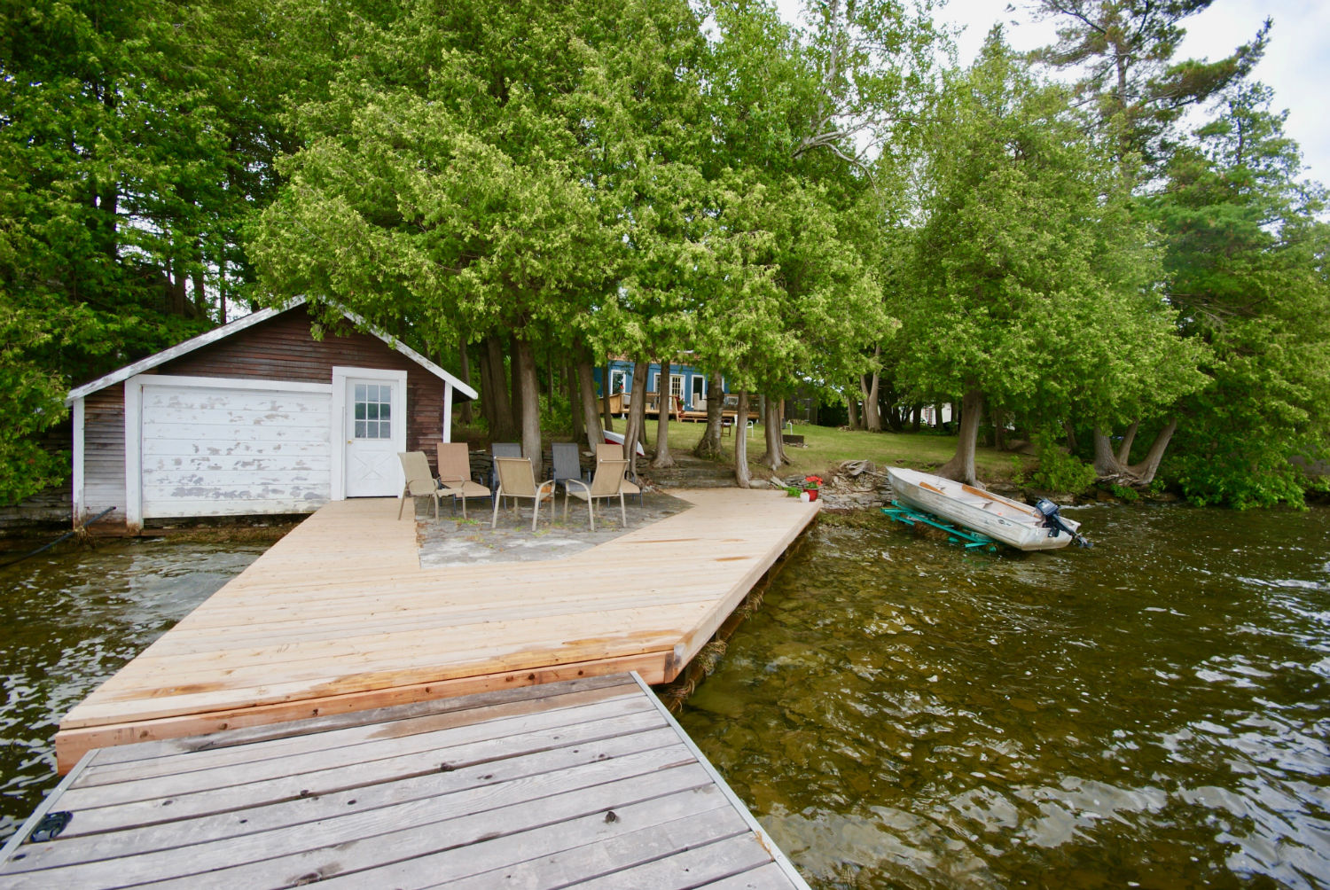 Bobcaygeon Lake House On Sturgeon Lake Kawartha Cottage Vacations